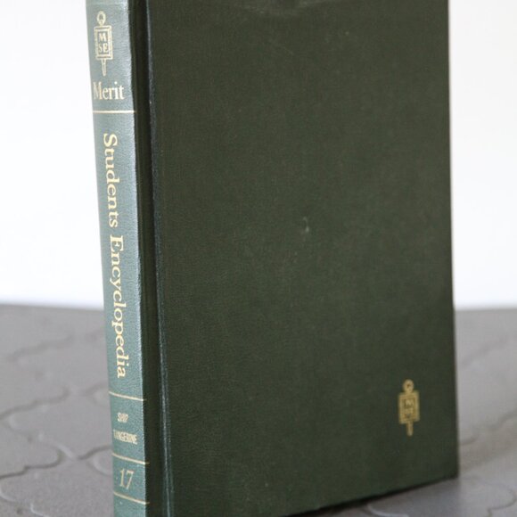 Merit Student Encyclopaedia Vol. 17 - Picture 3 of 3